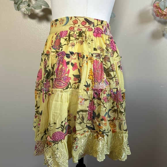 Hemant and Nandita Pria Mini Skirt - Picture 4 of 11